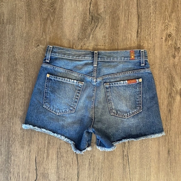7 For All Mankind Distressed Cut-off Denim Shorts 26 - Picture 11 of 11
